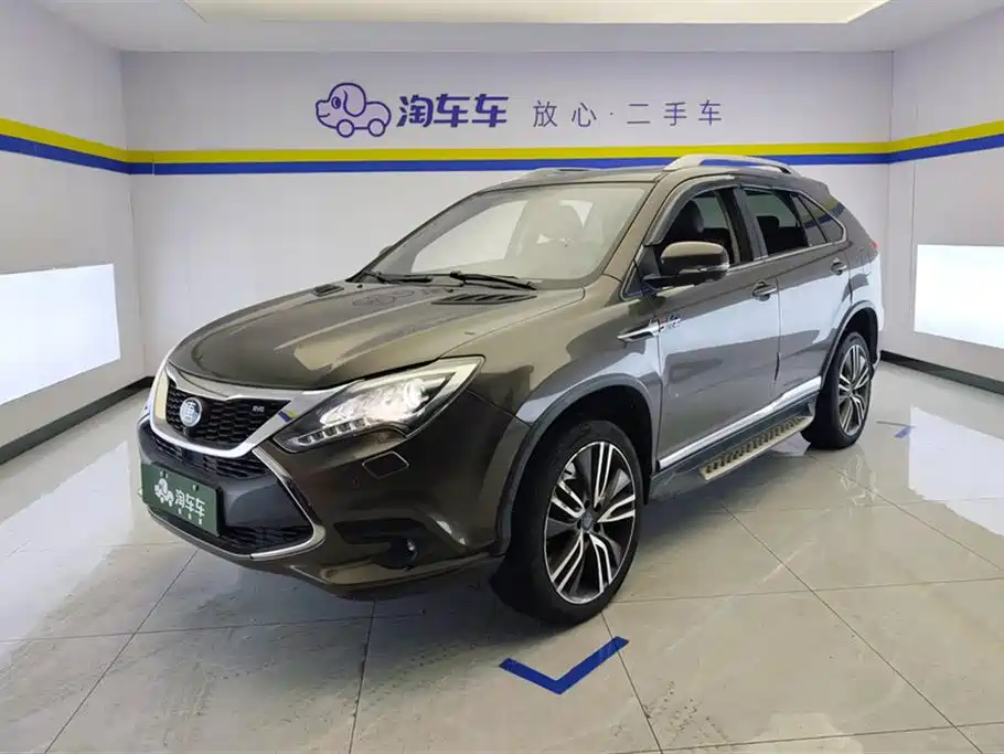 BYD Tang New Energy 2017