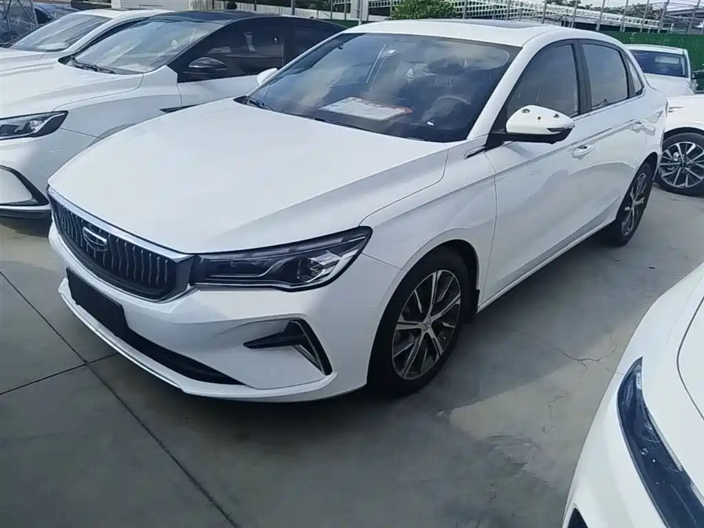 Geely Emgrand 2024