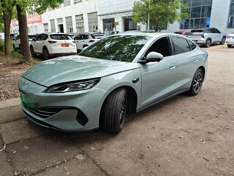 BYD 海豹06 2025