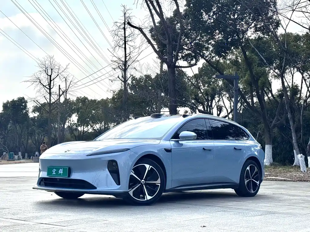 NIO ET5T 2024