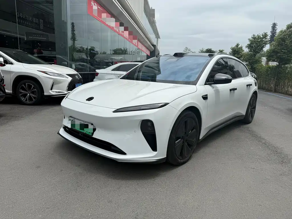 NIO ET5T 2024