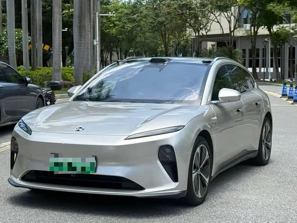 NIO ET5T 2024
