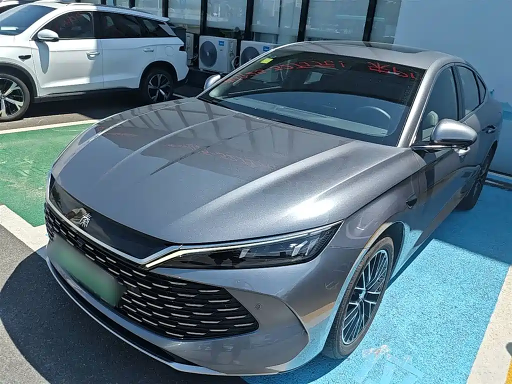 BYD Qin L 2025