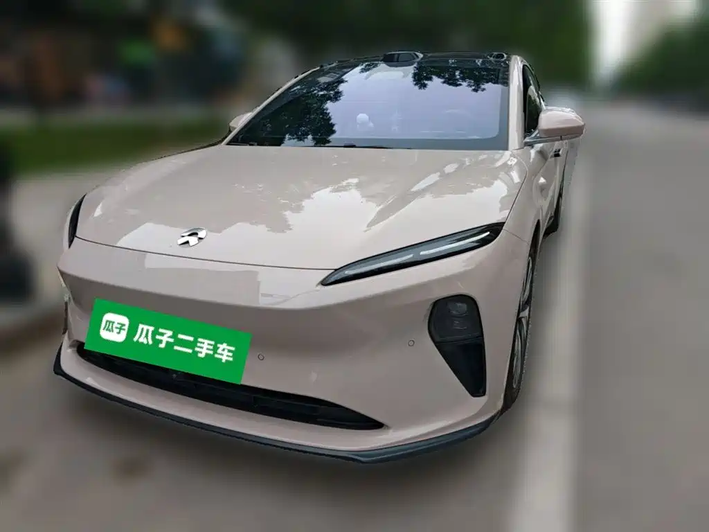 NIO ET5 2024