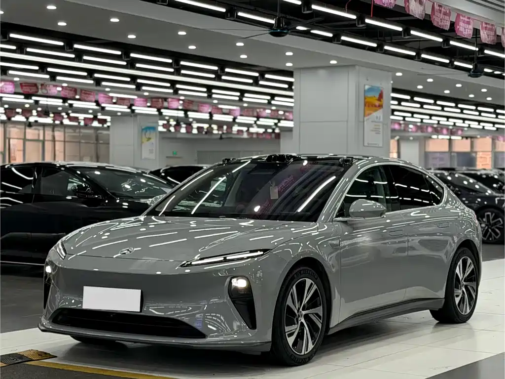 NIO ET5 2023