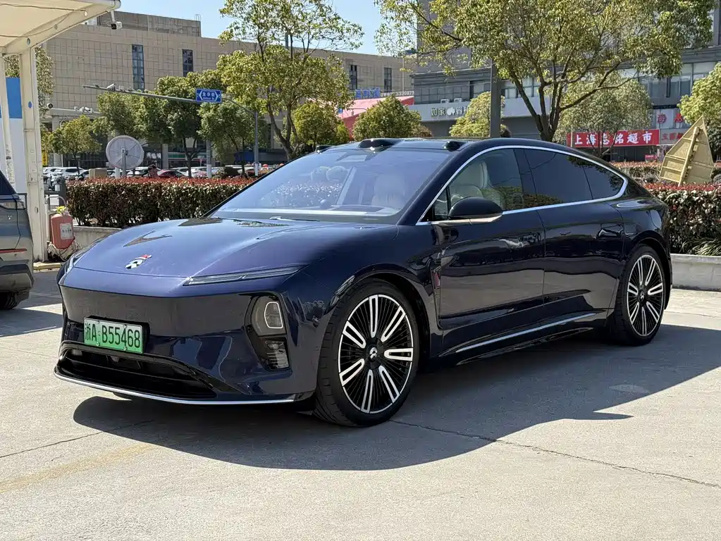 NIO ET9 2025