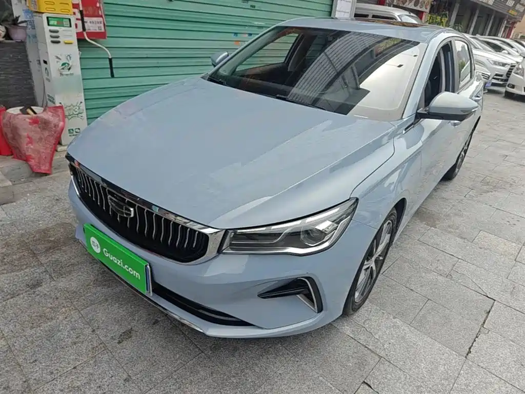 Geely Emgrand 2024