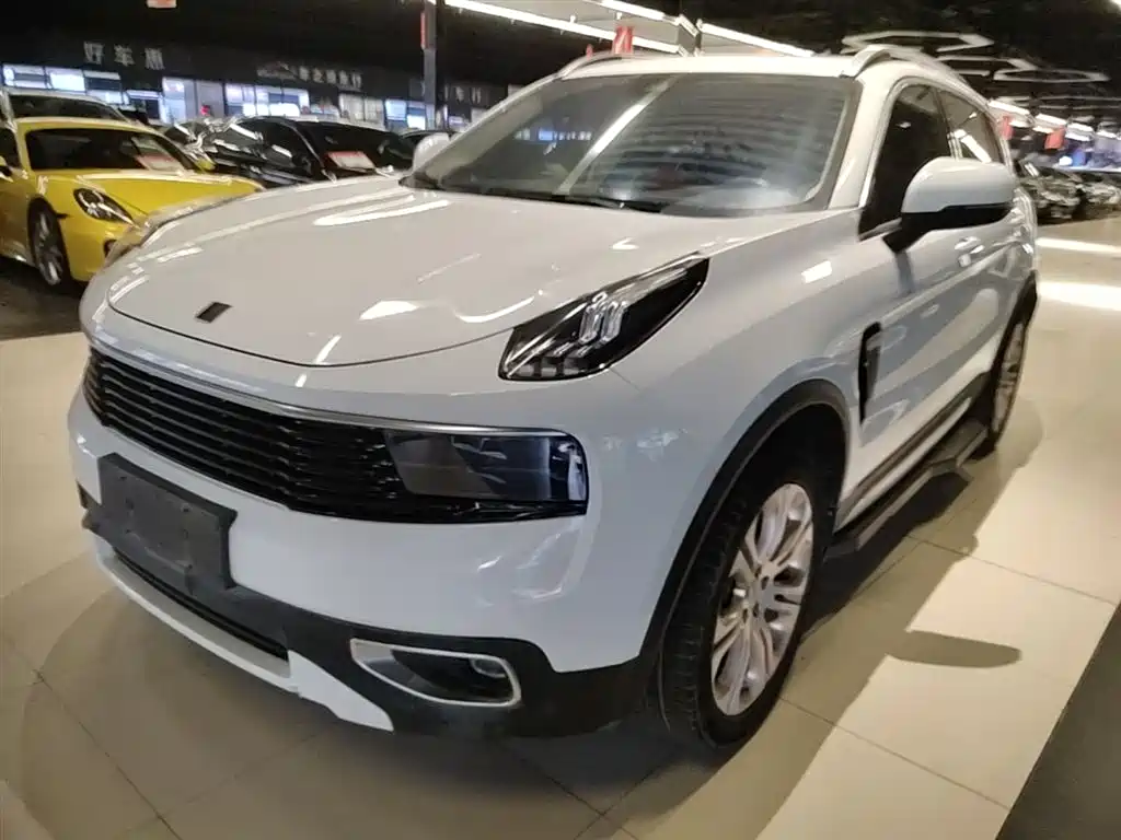 Lynk & Co 01 2019