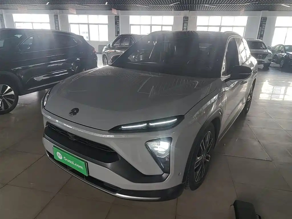 NIO ES6 2020