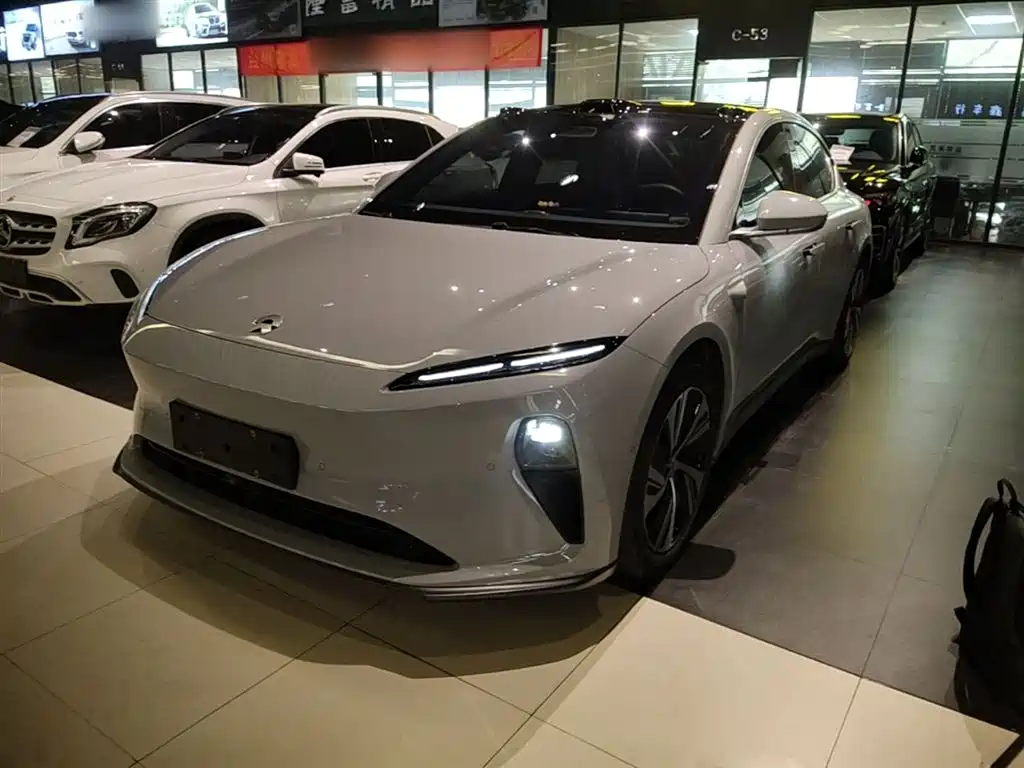 NIO ET5 2024