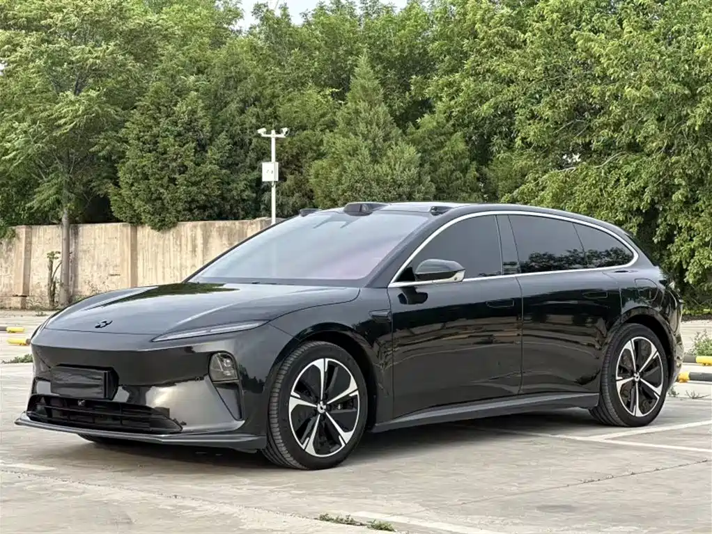 NIO ET5T 2024