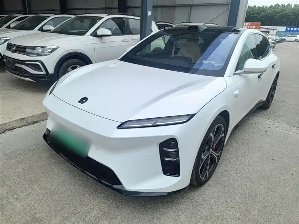 NIO ET5T 2025