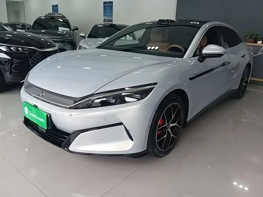 BYD 汉L 2025
