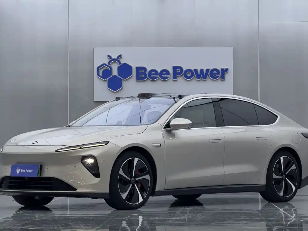 NIO ET7 2023