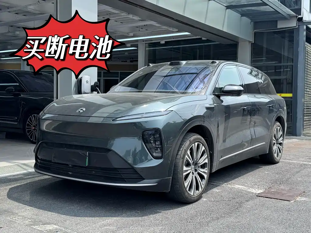 NIO ES8 2023