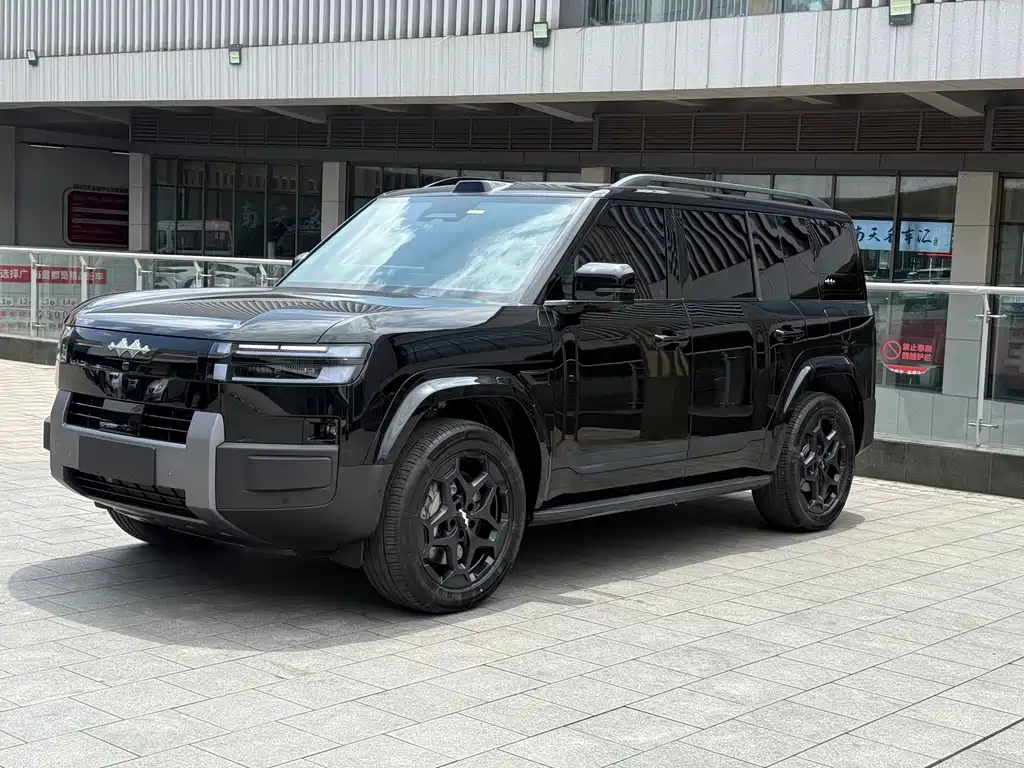 Fang Cheng Bao 钛7 2025