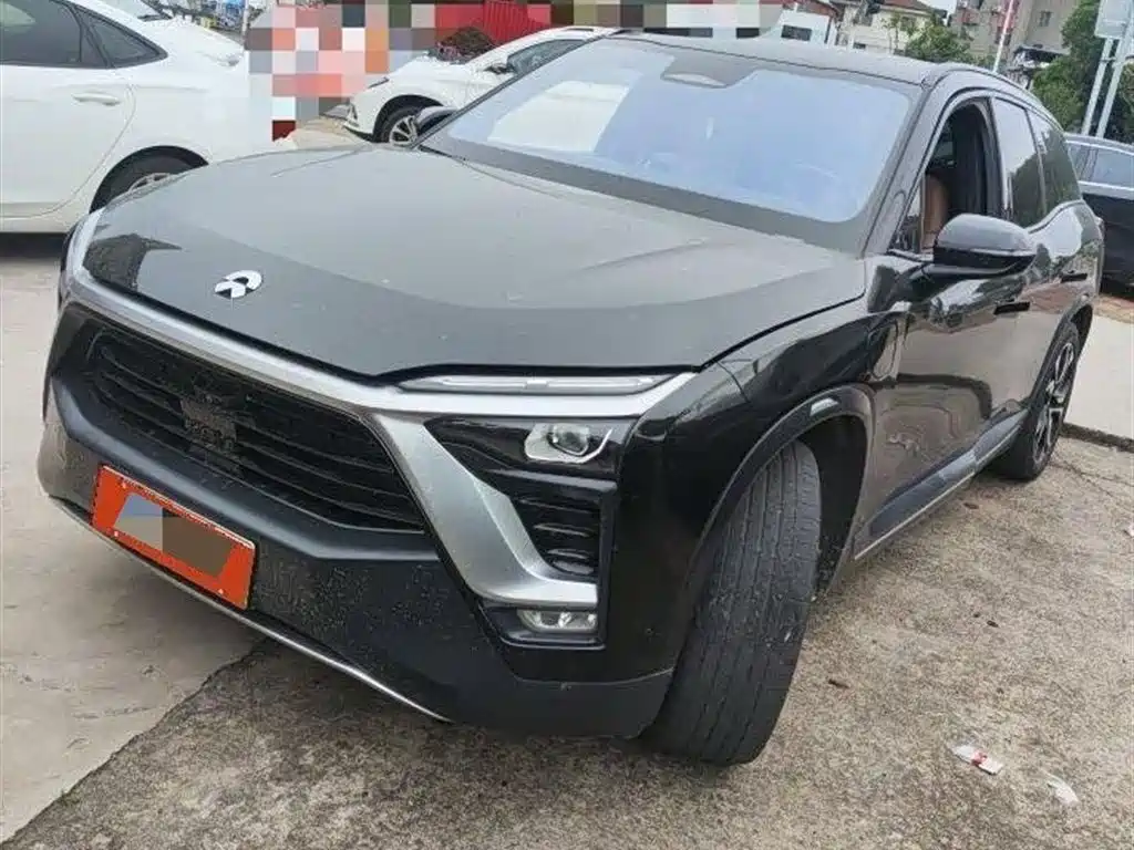NIO ES8 2018