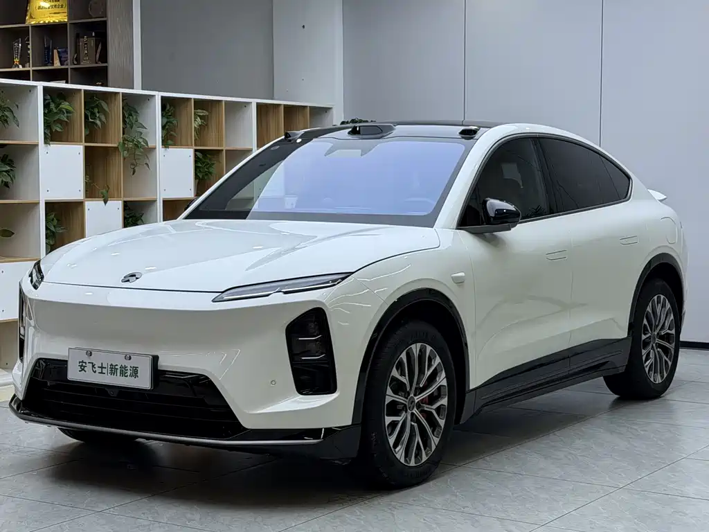 NIO EC6 2025