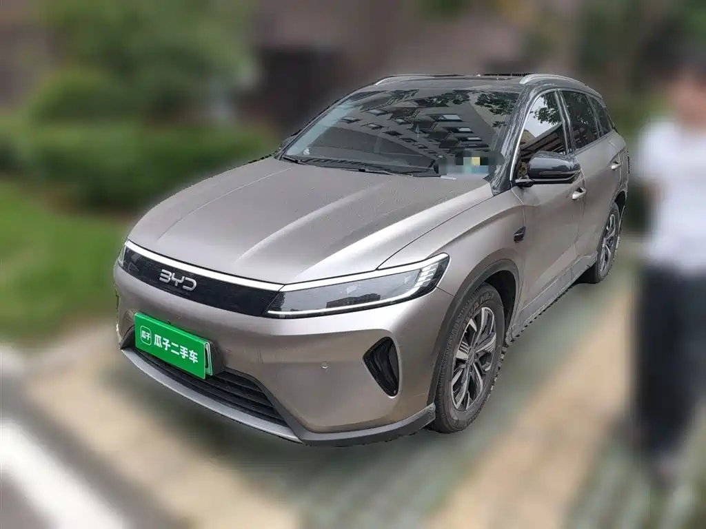 BYD Seal 05 DM-i 2025