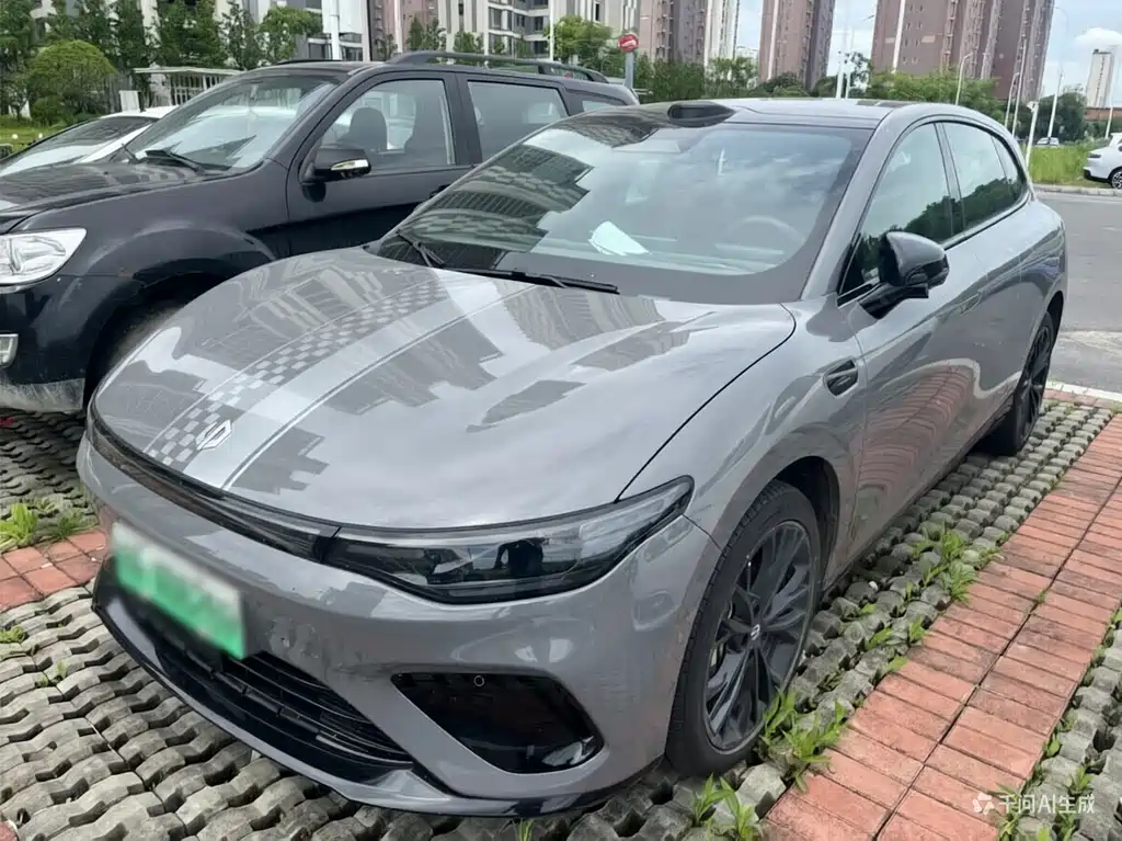 Leapmotor 零跑Lafa5 2025