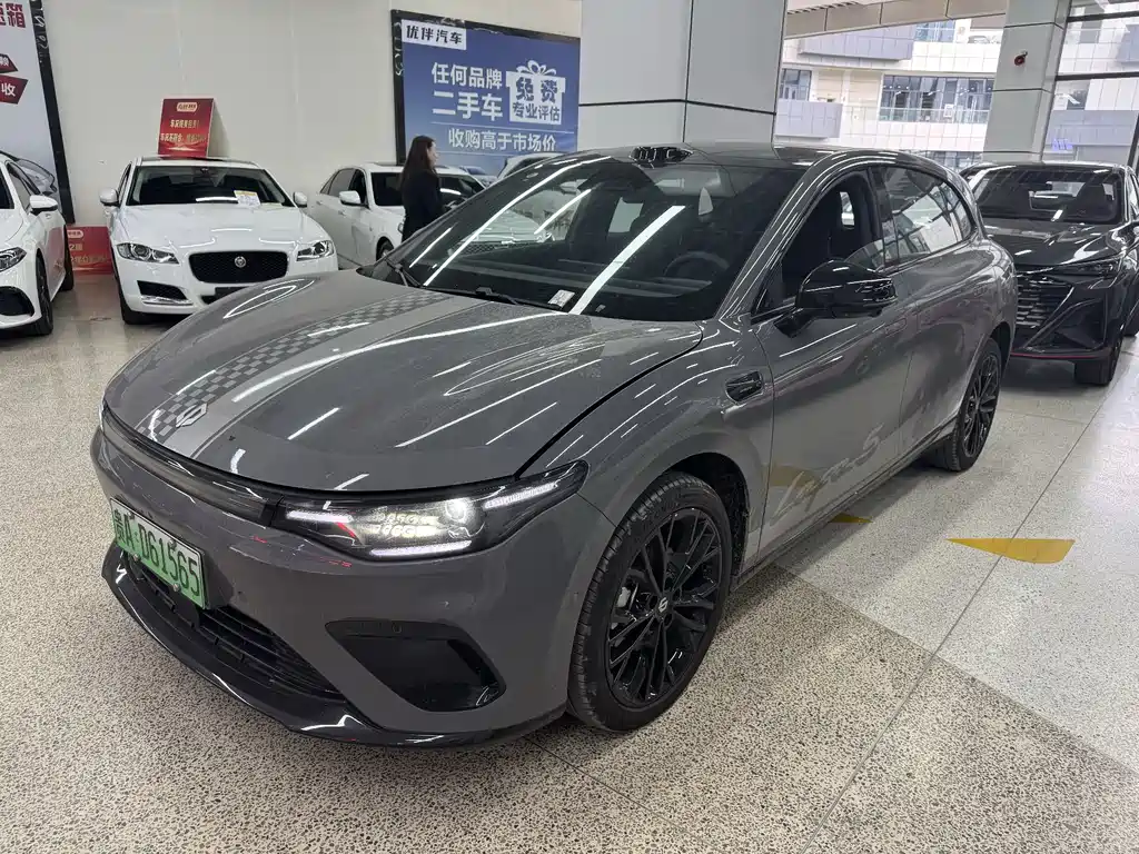Leapmotor 零跑Lafa5 2026