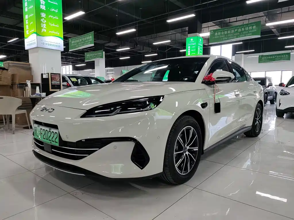BYD 海豹06 2025
