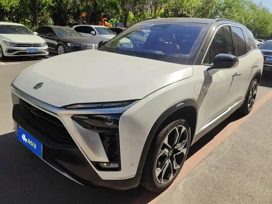 NIO ES8 2020