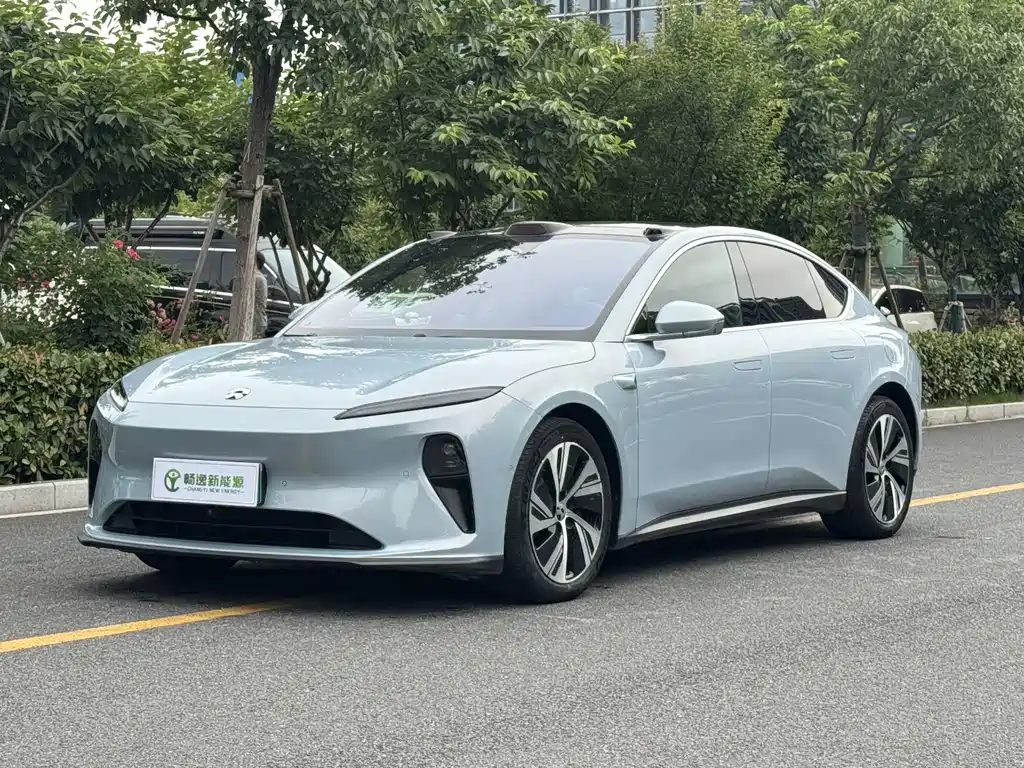 NIO ET5 2023