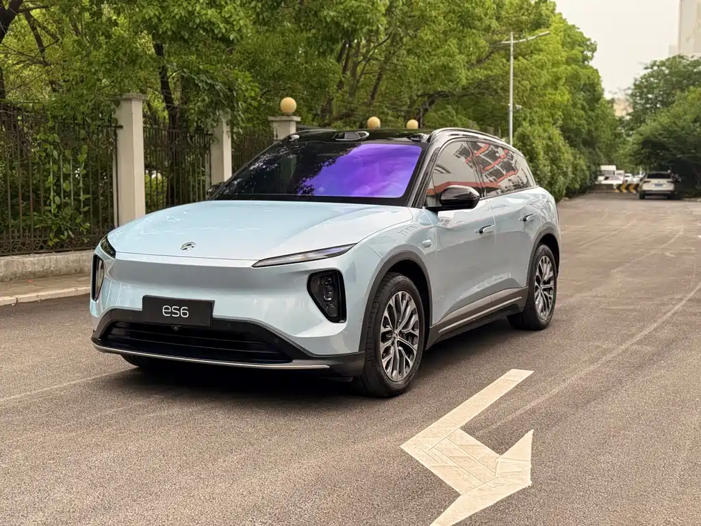 NIO ES6 2025