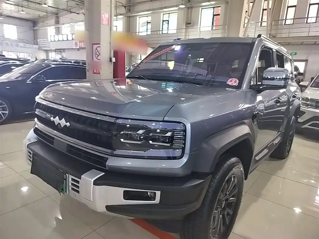 Fang Cheng Bao Leopard 5 2024