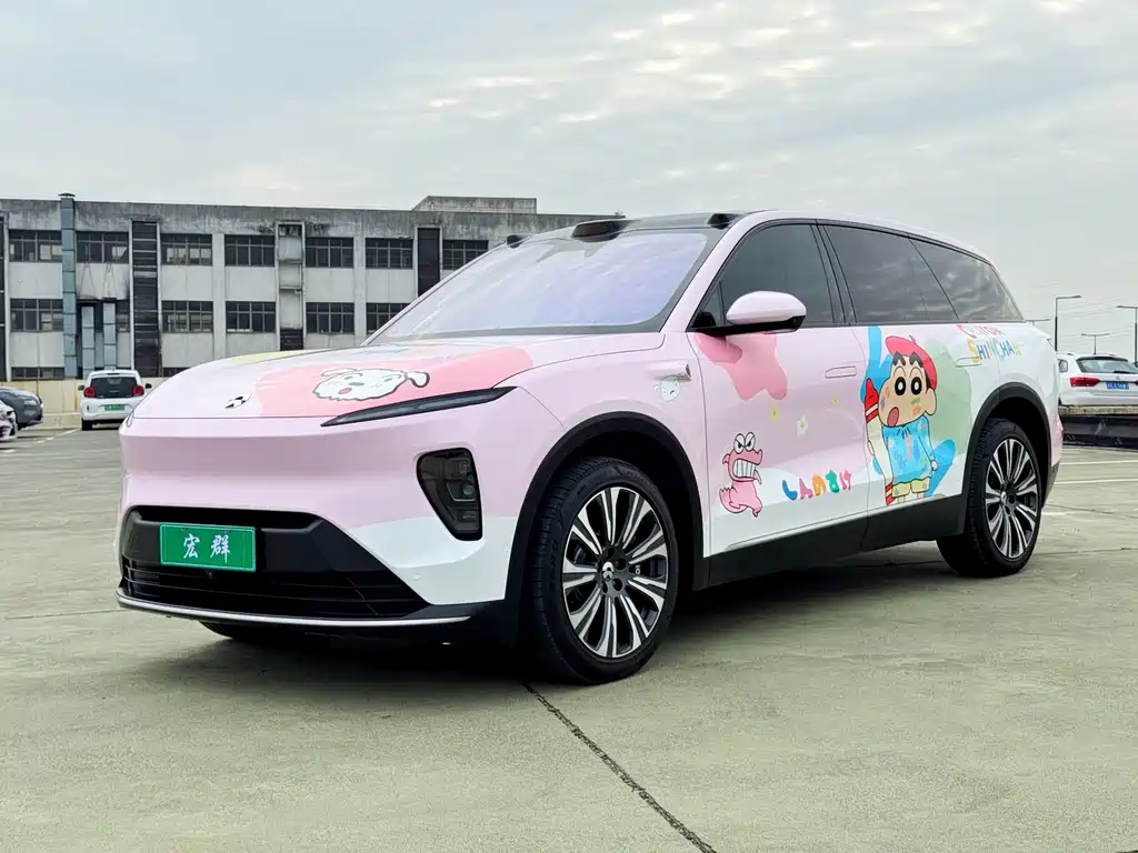 NIO ES8 2023