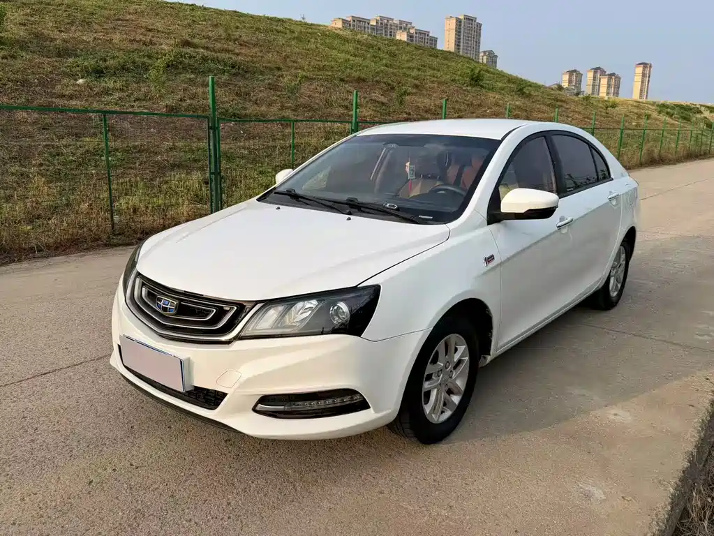 Geely Emgrand 2017