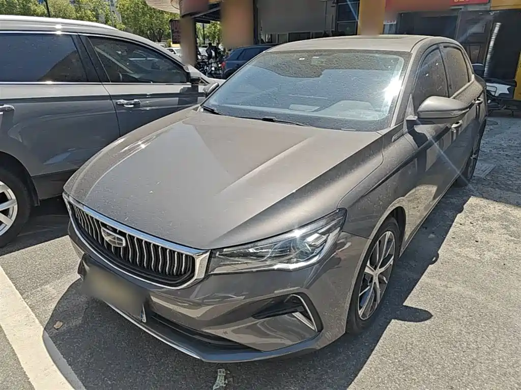 Geely Emgrand 2024