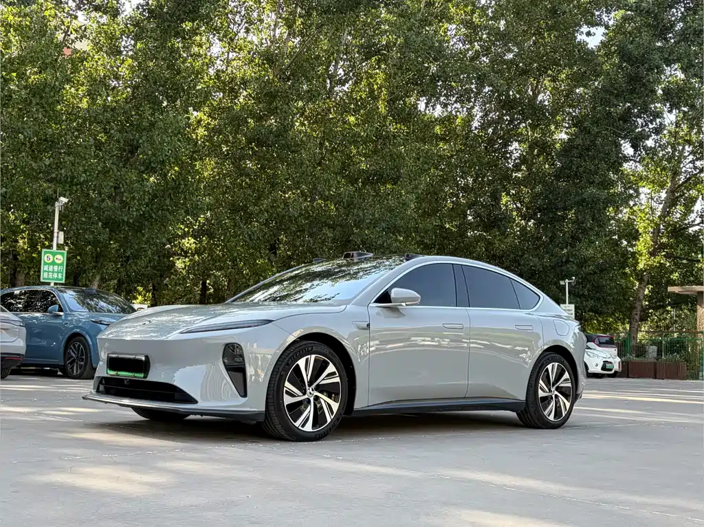 NIO ET5 2023