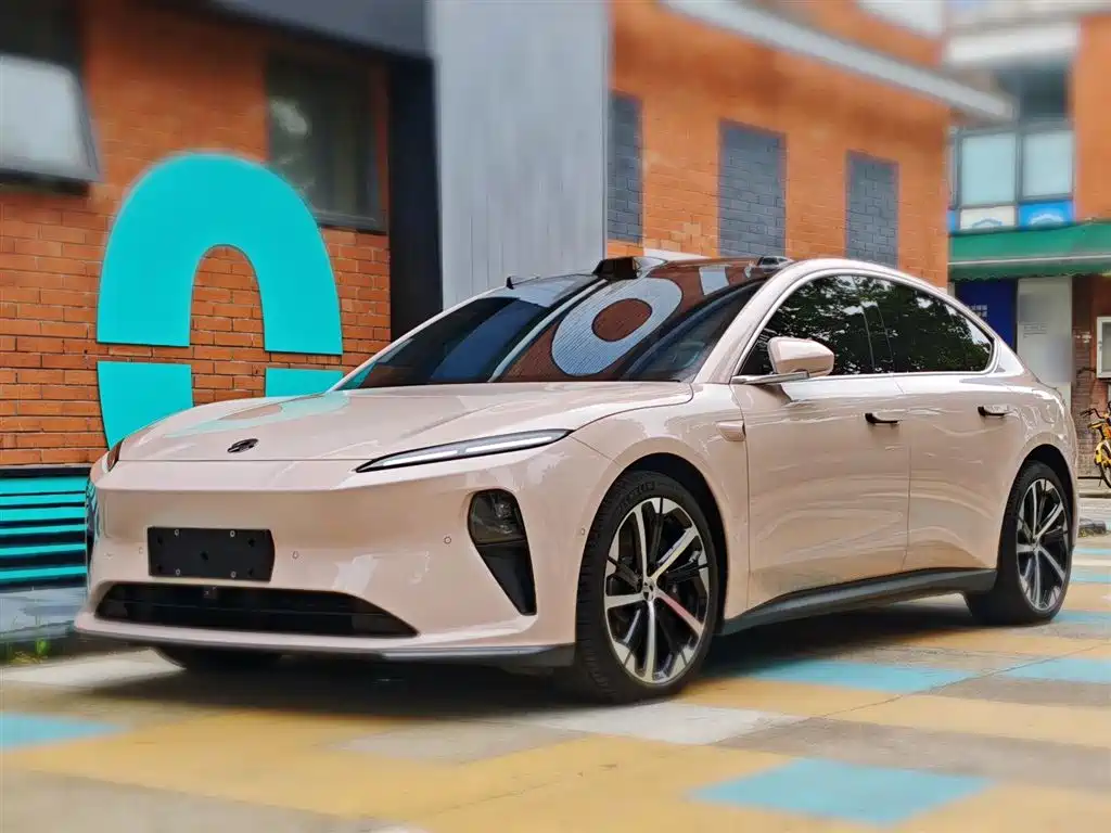 NIO ET5 2024