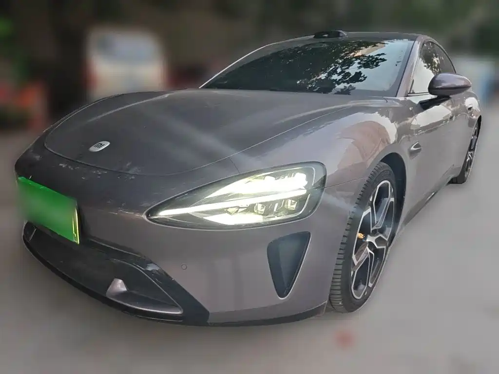 Xiaomi SU7 2024