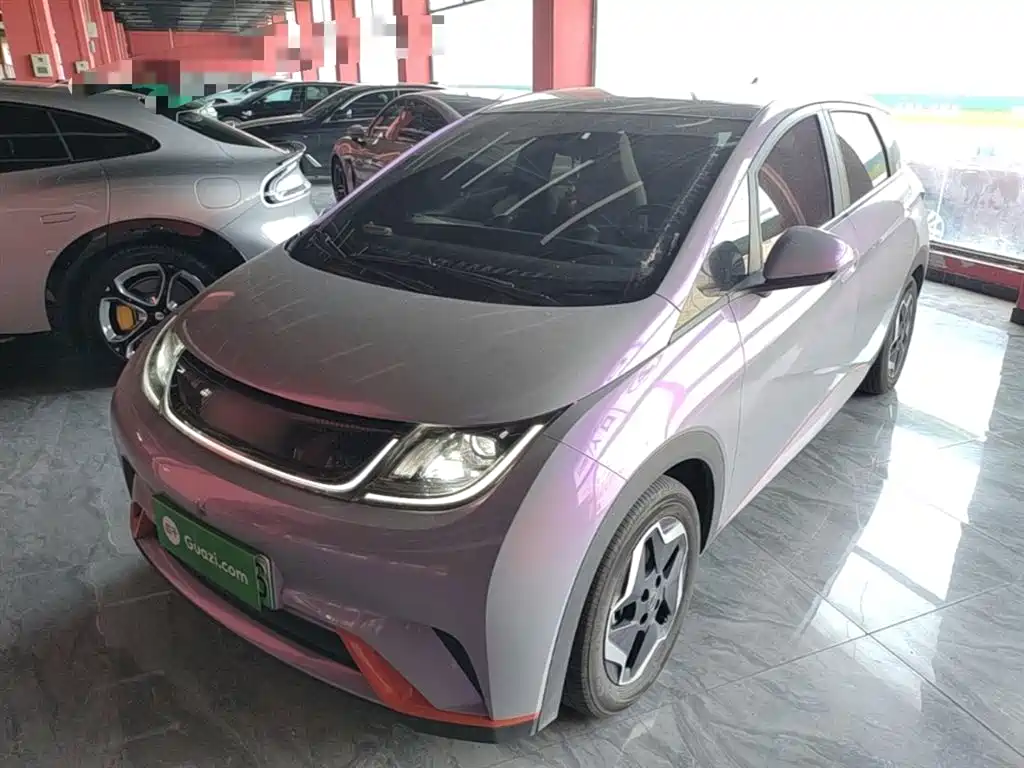 BYD Dolphin 2023