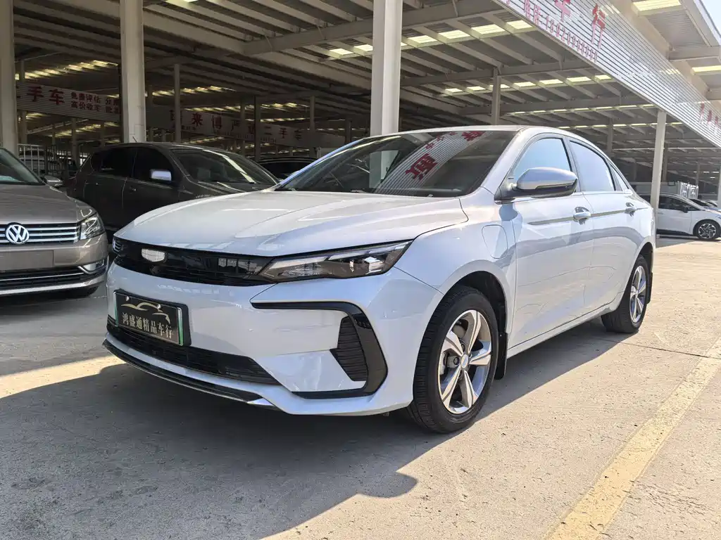 Geely L HiP 2024