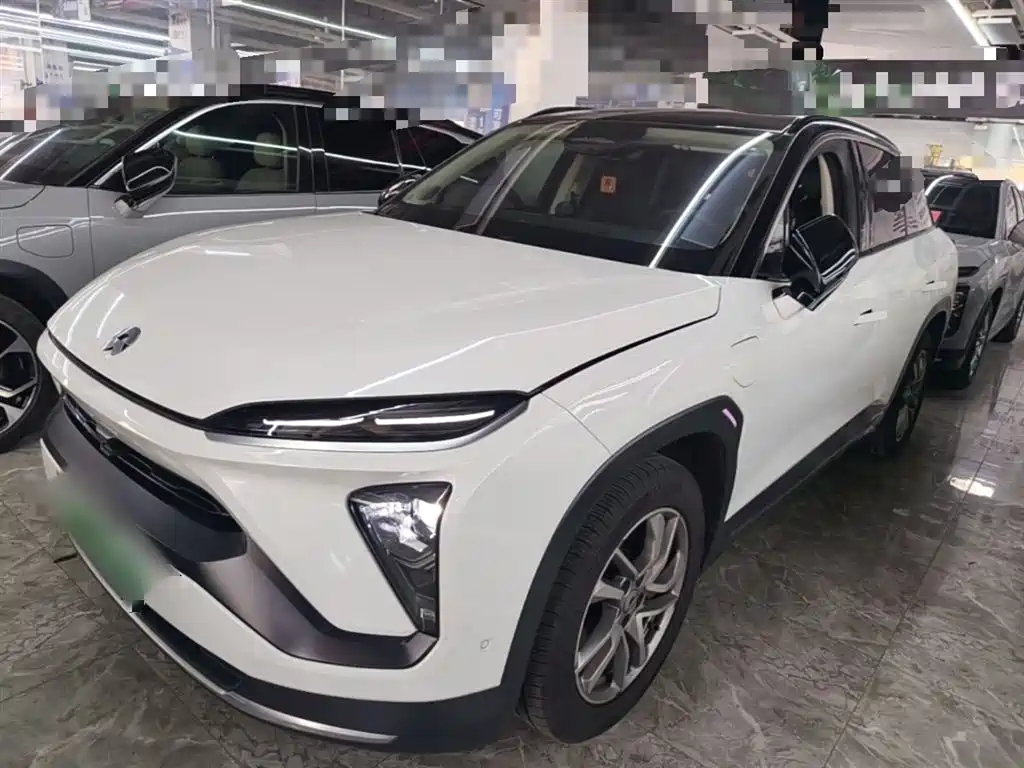 NIO ES6 2021