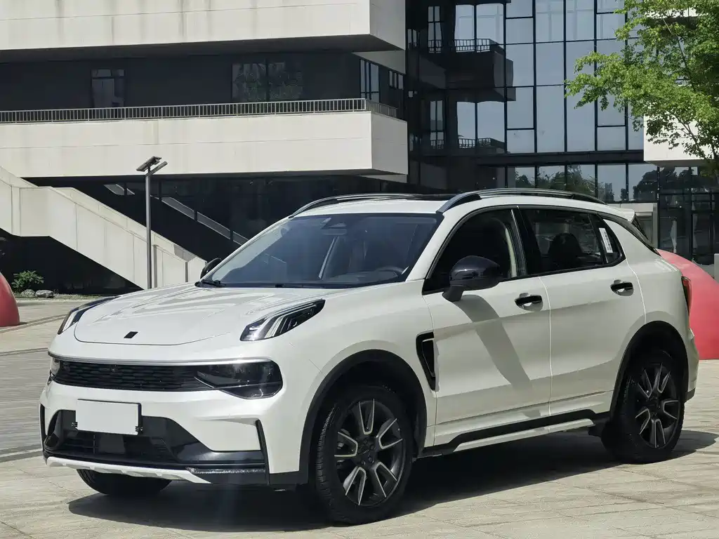 Lynk & Co 01 2024