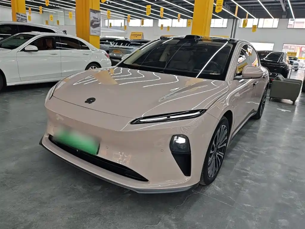 NIO ET5 2022