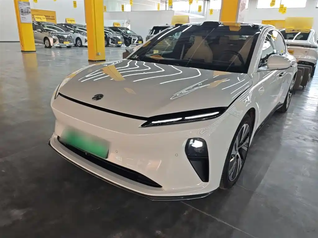 NIO ET5 2023