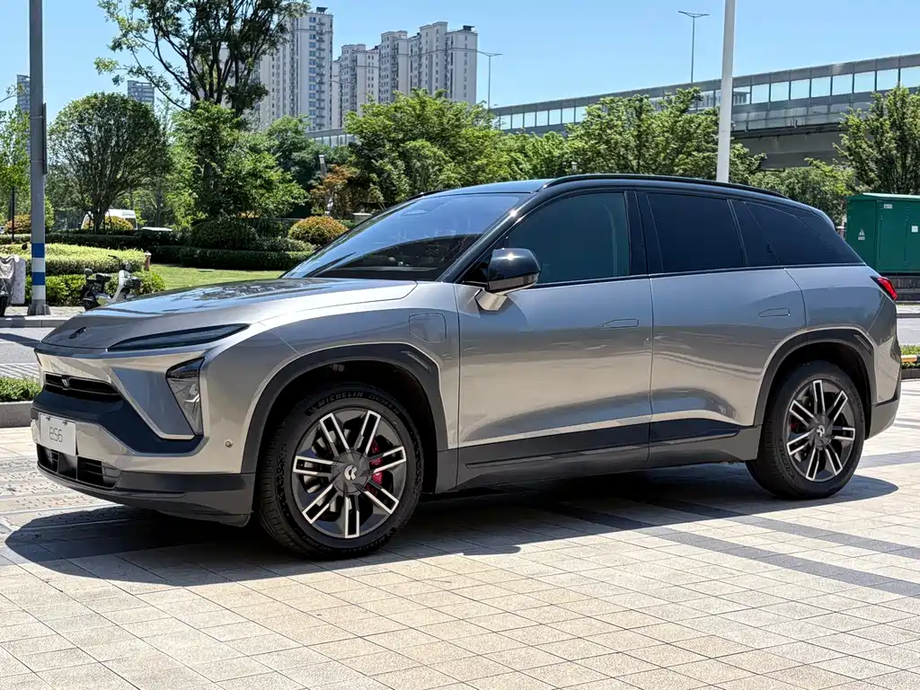 NIO ES6 2020