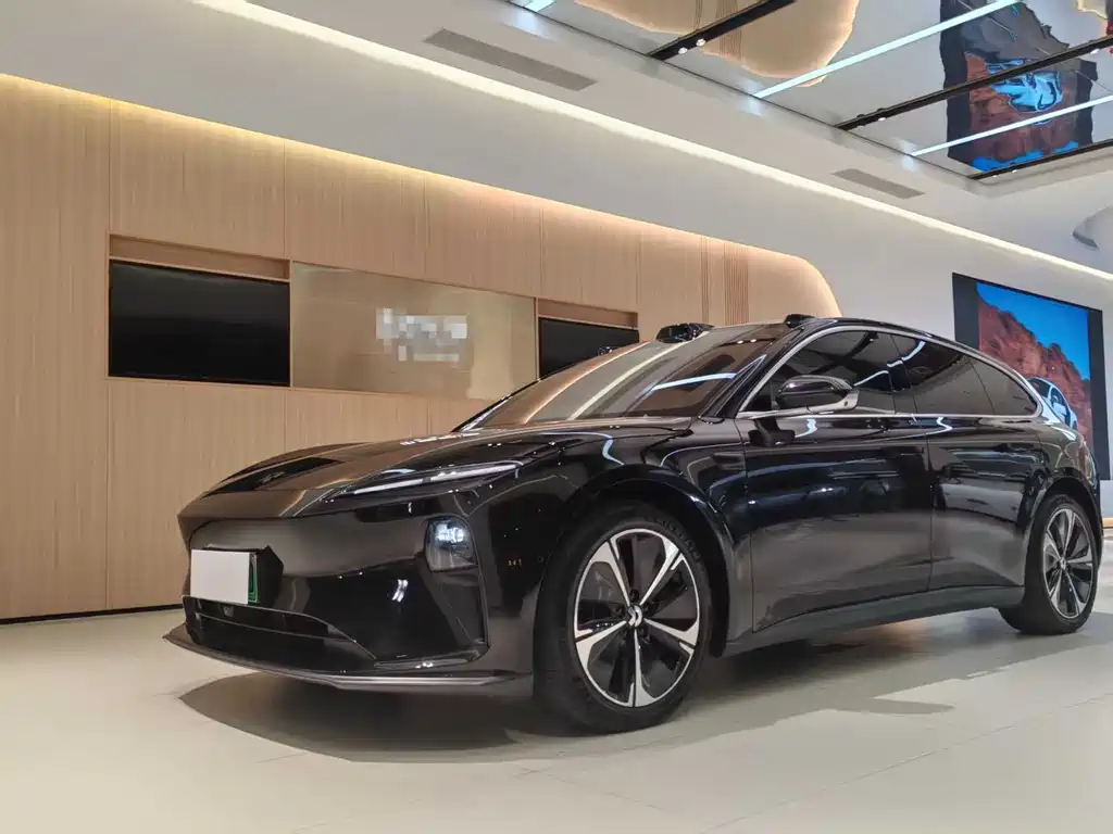 NIO ET5T 2024