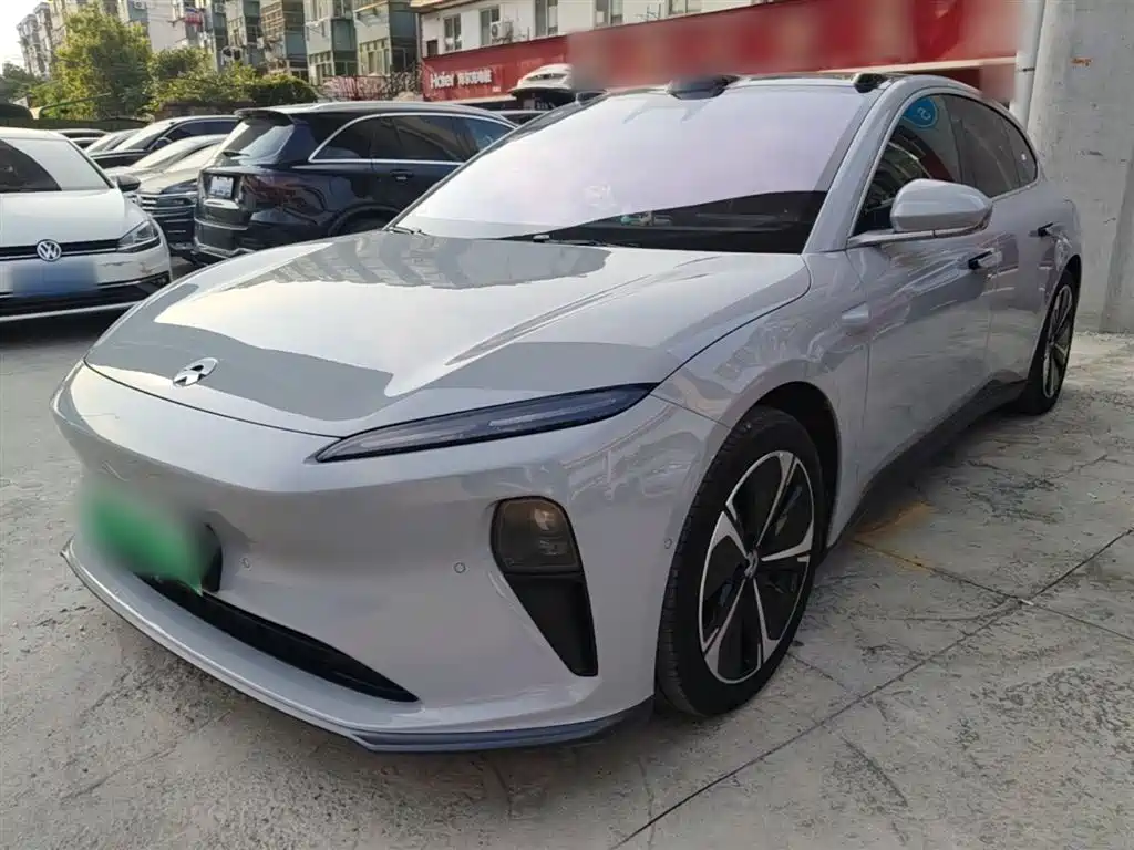 NIO ET5T 2025
