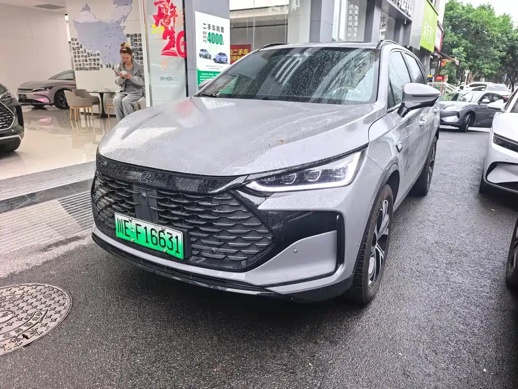 BYD Tang New Energy 2025