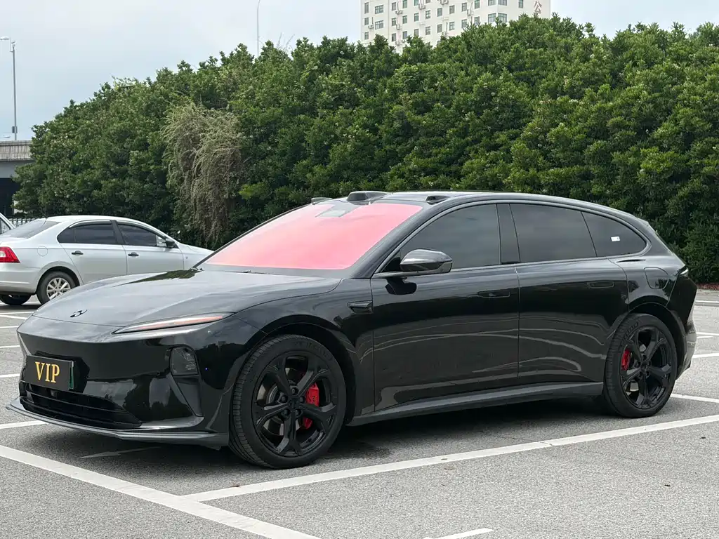 NIO ET5T 2024