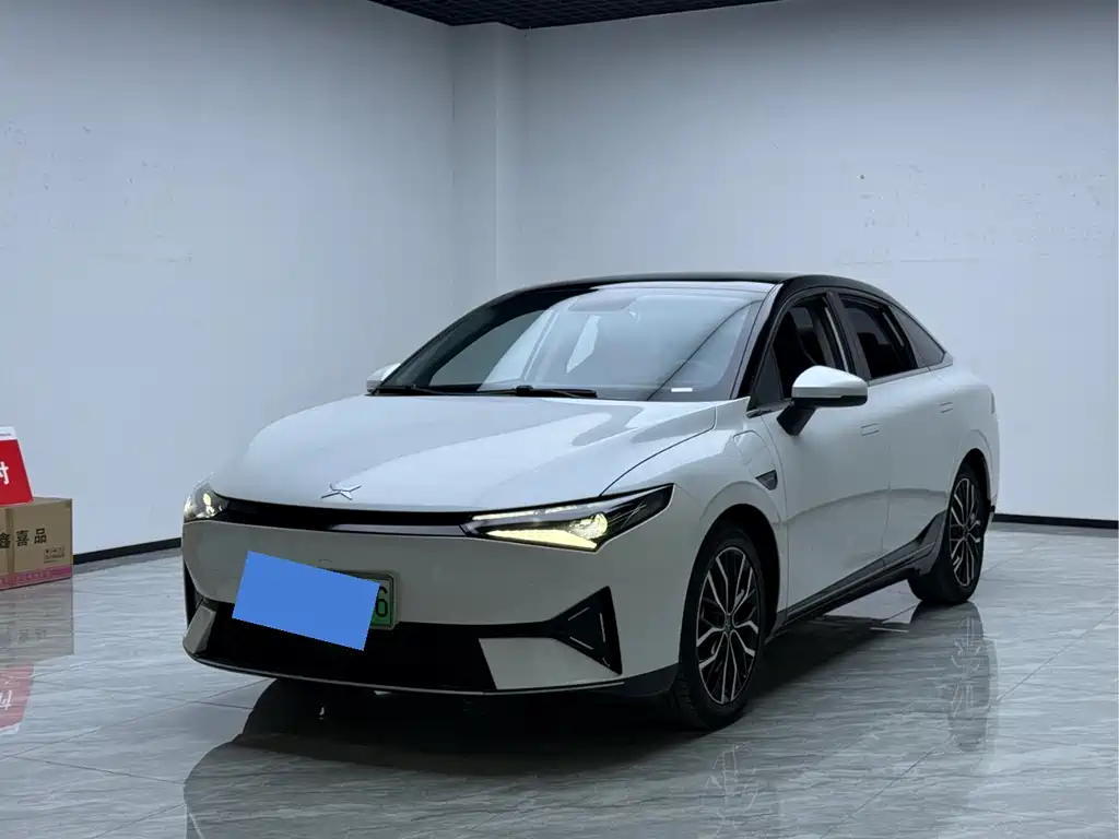 XPENG P5 2022