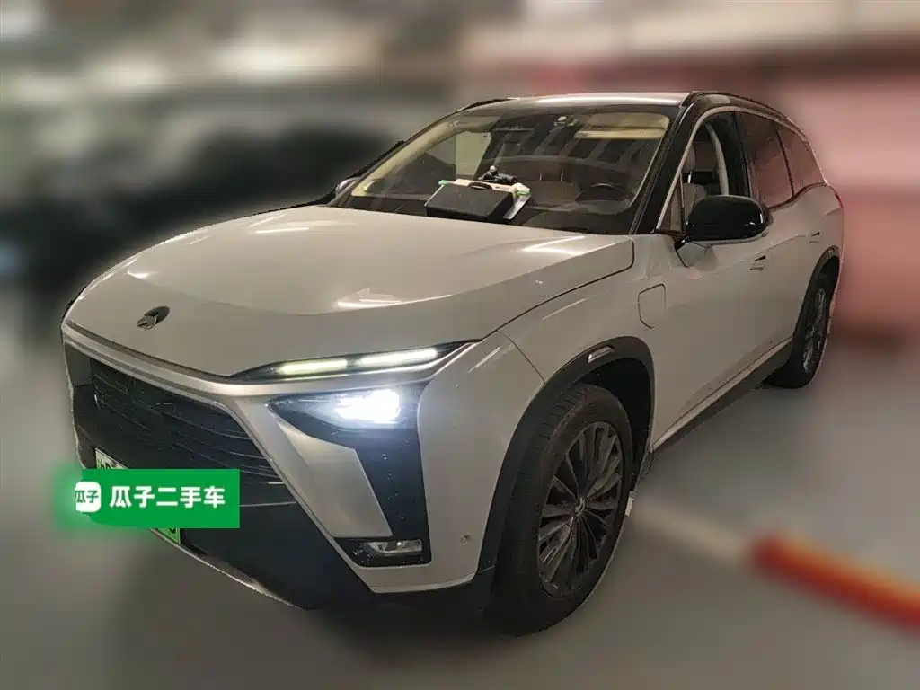 NIO ES8 2020