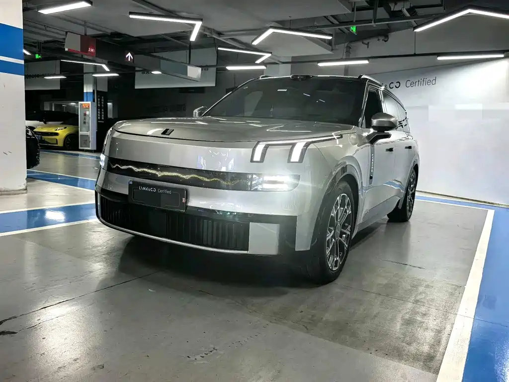 Lynk & Co 领克900 2025